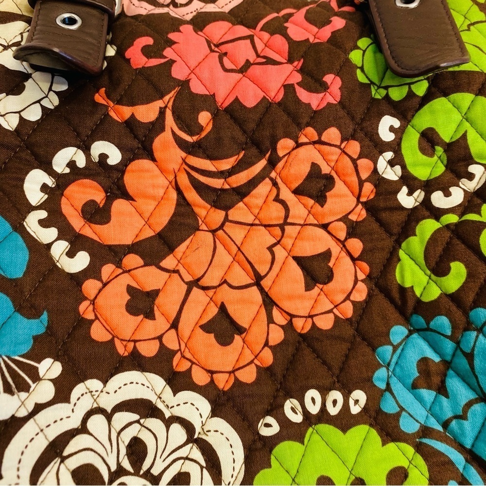 Vera Bradley Floral Quilted Brown LOLA Tote Purse Handbag Leather Straps Bottom - Picture 5 of 16